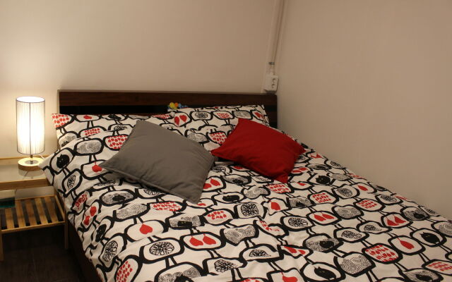 Bunk Guest House - Hostel