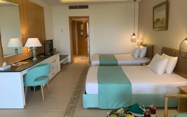 Lahami Bay Resort