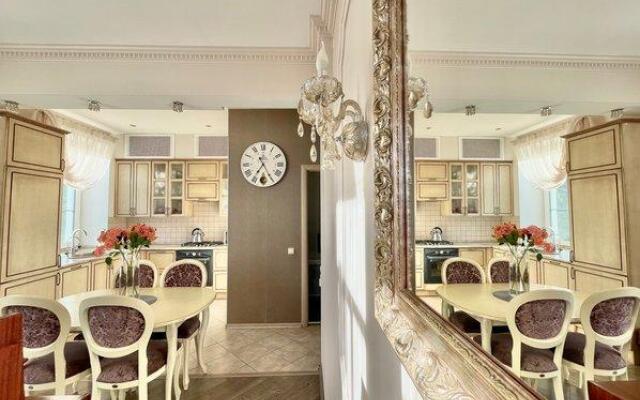 ТутУютно на улице Людогоща