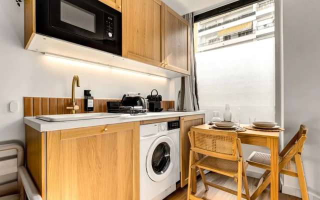 Lavie Maison Hot Tub Seaside Studio