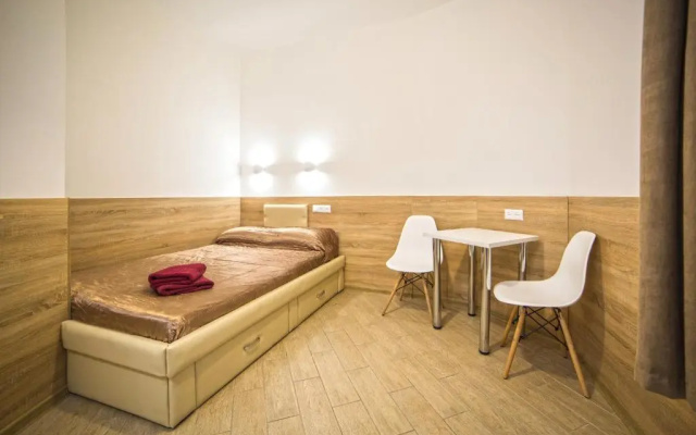 Mini Economy apartments - Chornovola Avenue - 2 minutes to the Opera House