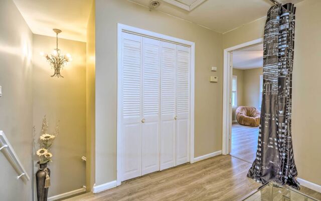 Family-friendly Keansburg Home: Walk to Beach!