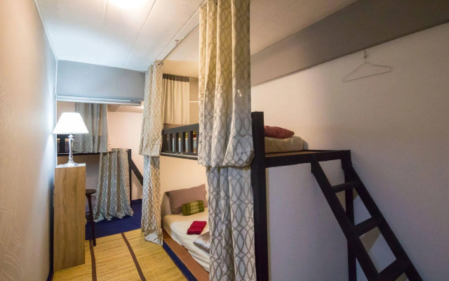 Thai Chaba Backpackers