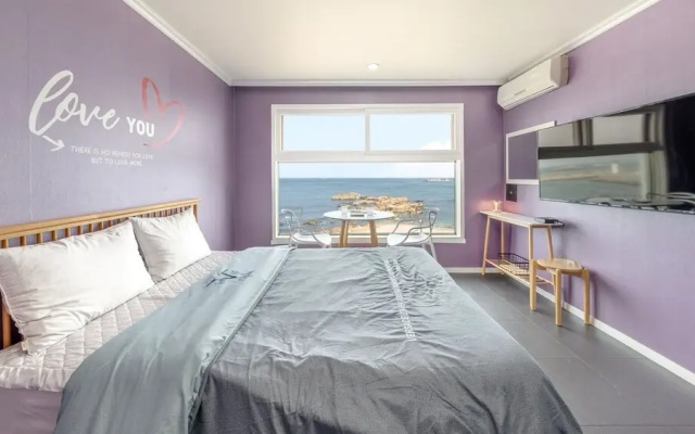 Goseong Napoli House Pension