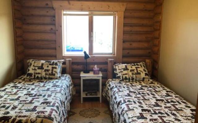 Folding Mountain B & B