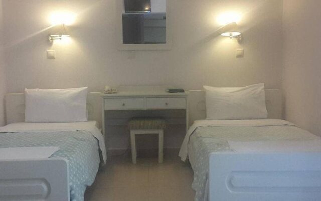 Sunbeam Studio & Apartments