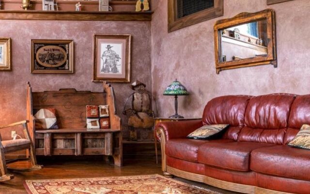 Bisbee Grand Hotel