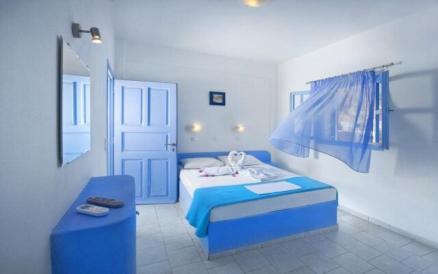 Amelie Hotel Santorini