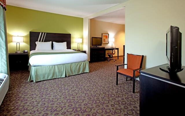 Holiday Inn Express & Suites Clemson, an IHG Hotel