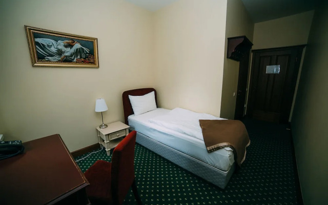 Бутик-отель и поместье Bistrampolis