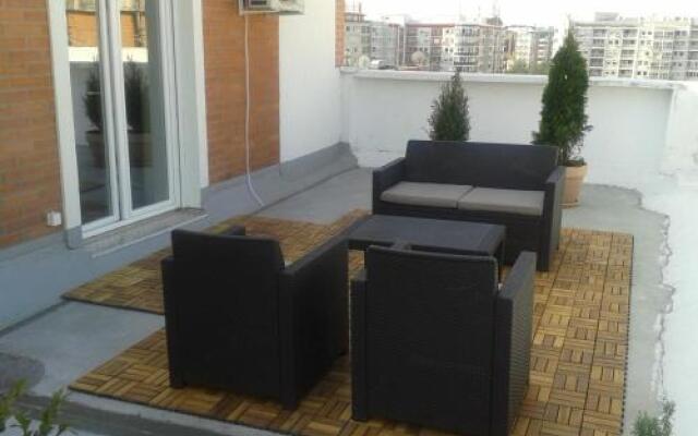 Arena Penthouse Apartments