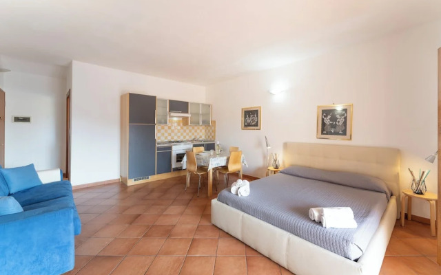 Relaxing Cristal Blu Studio Sleeps 4 Persons