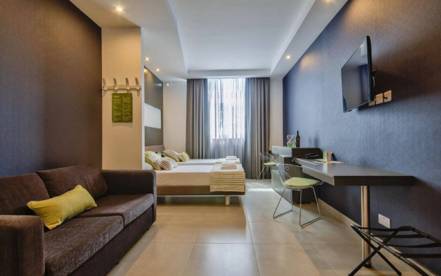 Jules Suites