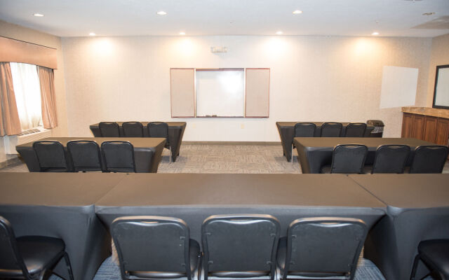 Holiday Inn Express Houston N-1960 Champions Area