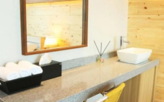 Eulwangri Elim Beach Zone Pension