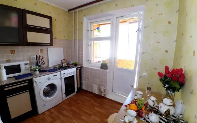 Apartments on 24 Chetaeva Street