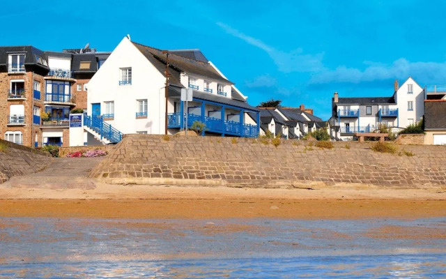 Apartment in Tregastel Near the Beach