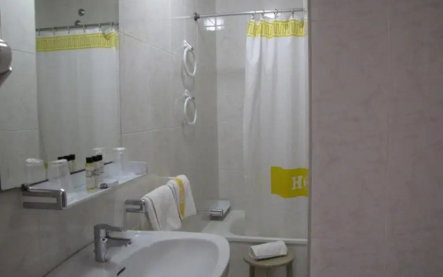 Hotel Ton