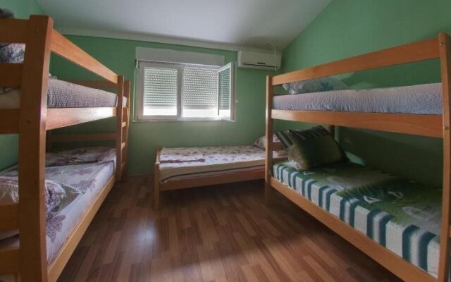 Don Apartment