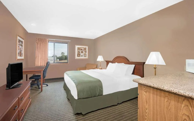 Days Inn Mitchell SD