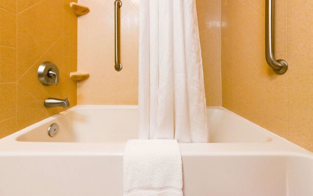 Hampton Inn & Suites Smithfield