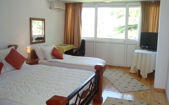 The Garden Villa Hotel Ulcinj - Ulqin