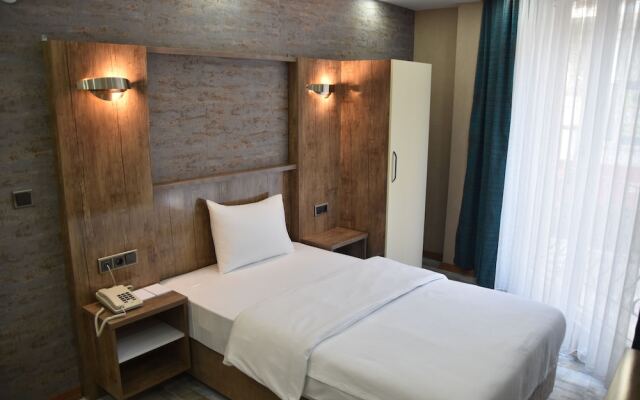 Tum Palace Otel
