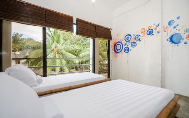 Mad Monkey Hostel Boracay