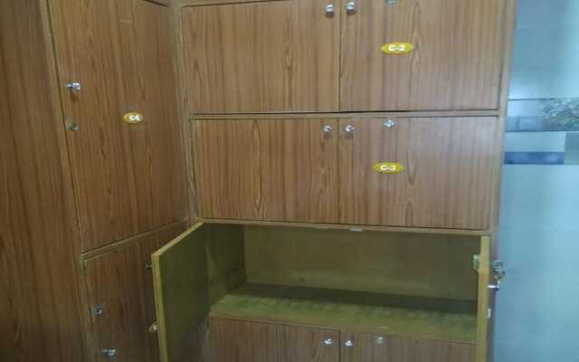 Ahlan Dormitory - Hostel