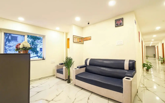 Fabhotel Vk'S Gandimaisamma