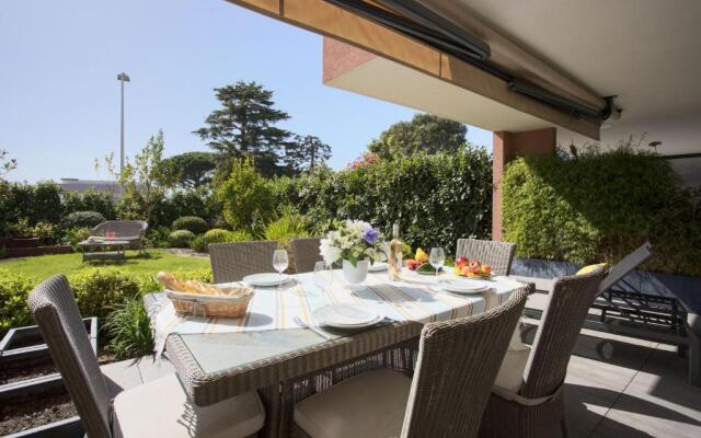 DOMAINE DES ROSES AP4222 by Riviera Holiday Homes
