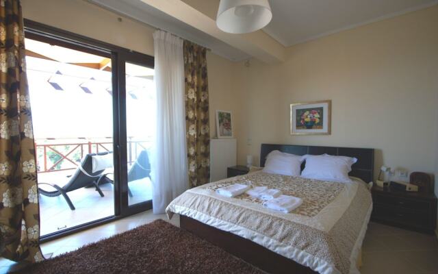 Nutsford Private Pool Villa