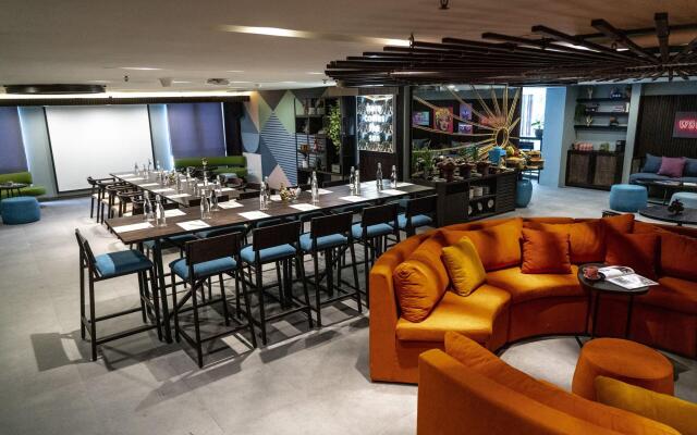 MAMAKA by Ovolo