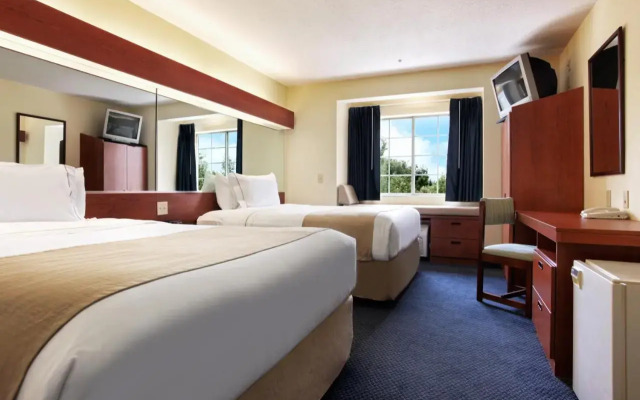 Microtel Inn & Suites Rincon