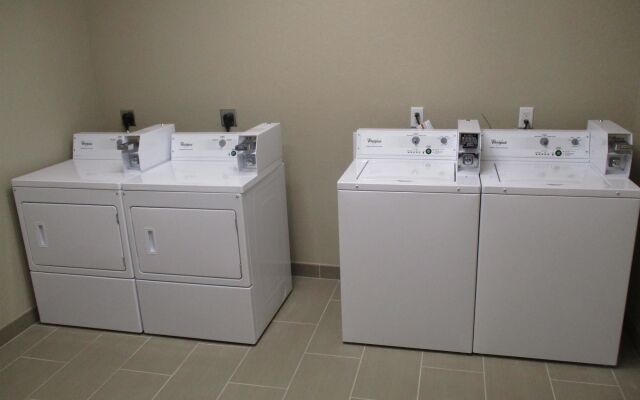 Best Western Plus Galveston Suites