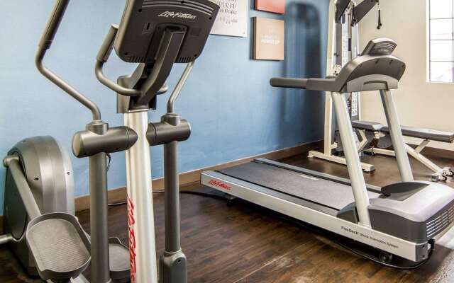 Comfort Suites Fredericksburg South