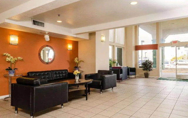 Quality Inn & Suites Lathrop South Stockton