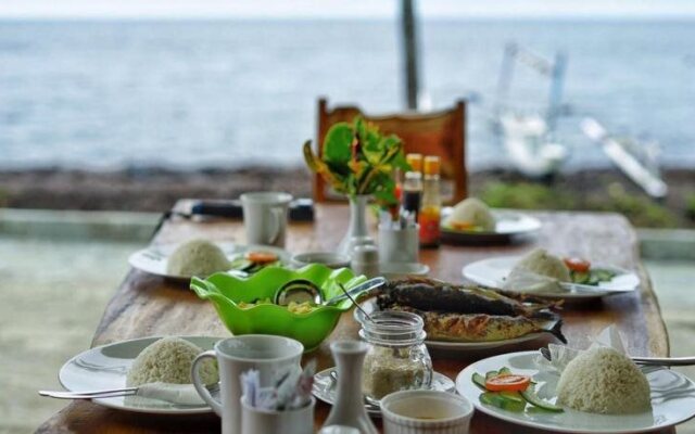 Pebble & Fins Bali Dive Resort