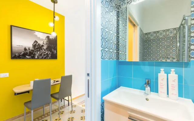 Napoli Central Station Apts & Suites
