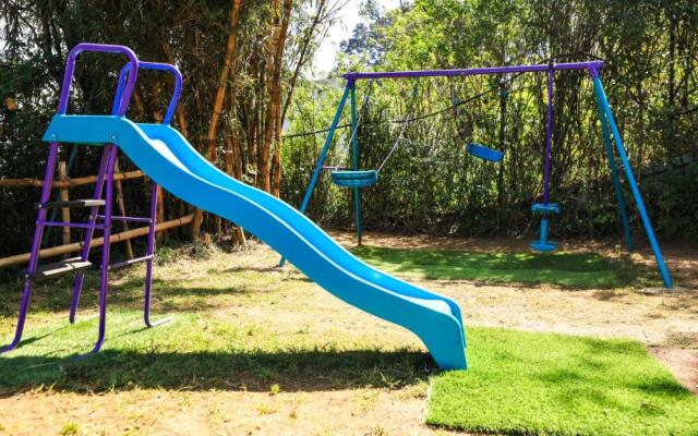 Shola Crown Resort - Munnar