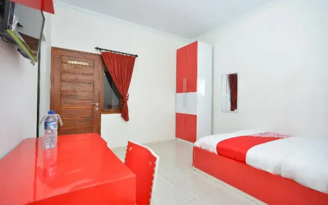 Oyo 745 Griya Jasmine Syariah