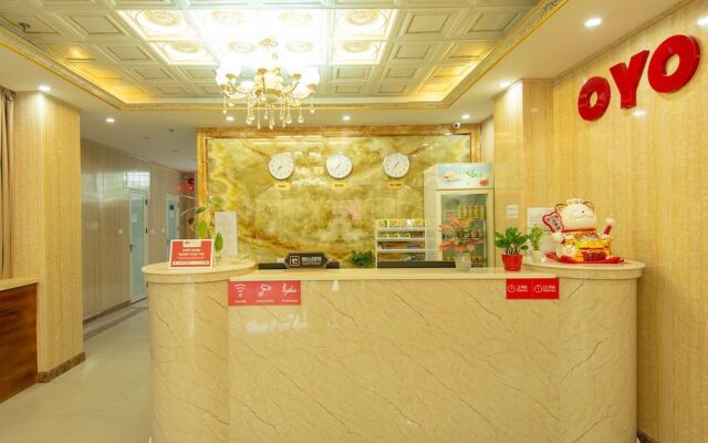 OYO 417 Truong Son Hotel
