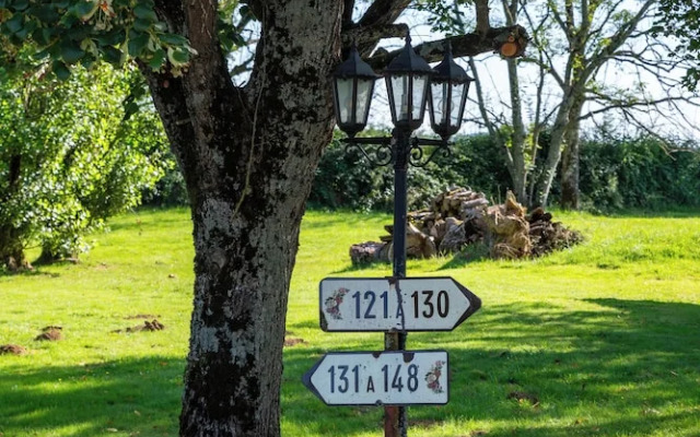 Le relais fleuri, Hôtel et restaurant Logis - Avallon