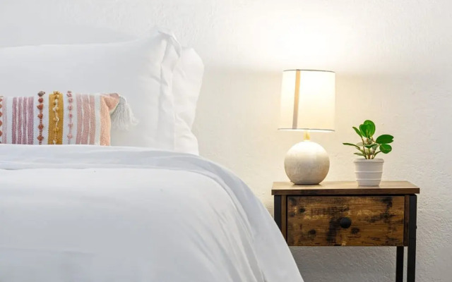 The Yellow Submarine Sailboat Bend