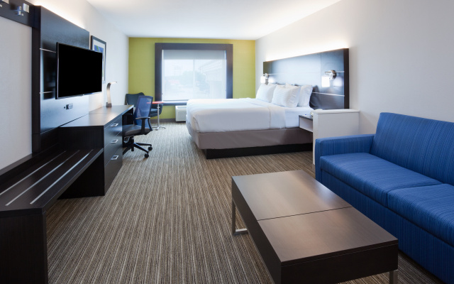 Holiday Inn Express Hotel & Suites Dickinson by IHG