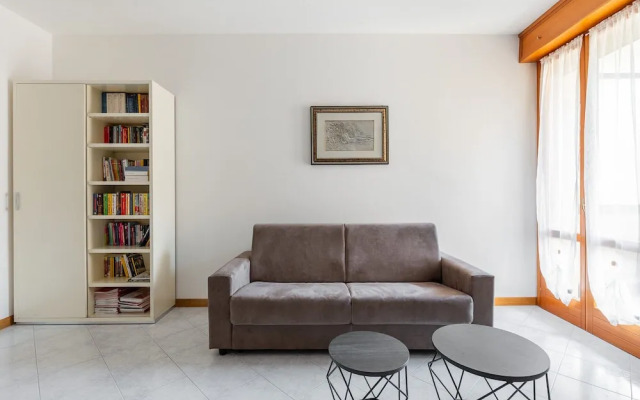 Bologna Modern Apartment by Wonderful Italy