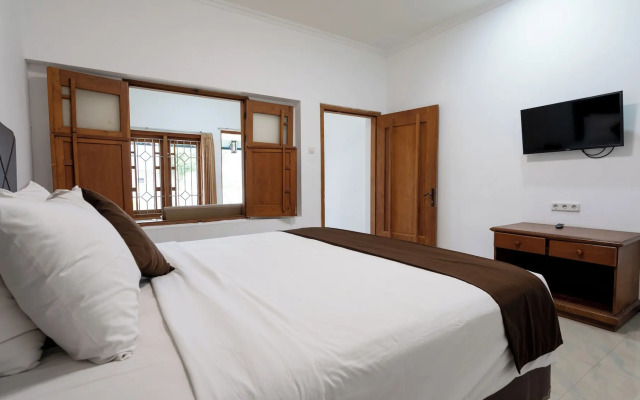 Selecta Hotel Batu Malang - Adults Only