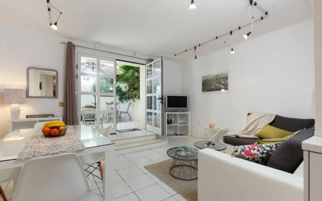 Joy4You Apt near Beach and Center