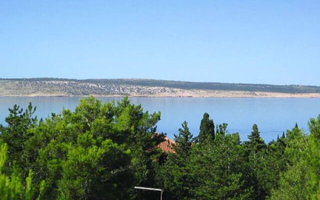 Apartment With 2 Bedrooms in Starigrad, With Wonderful sea View, Enclo