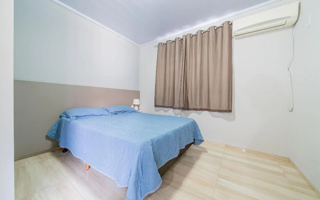 024 - Lindo Residencial com Piscina e Jacuzzi em Bombas